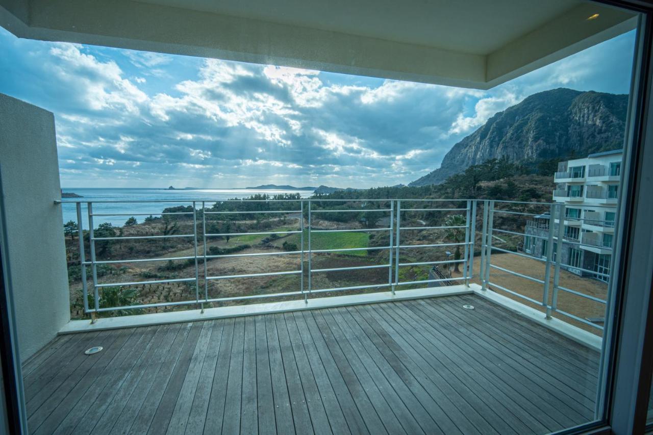 Y Resort Jeju Seogwipo Ngoại thất bức ảnh