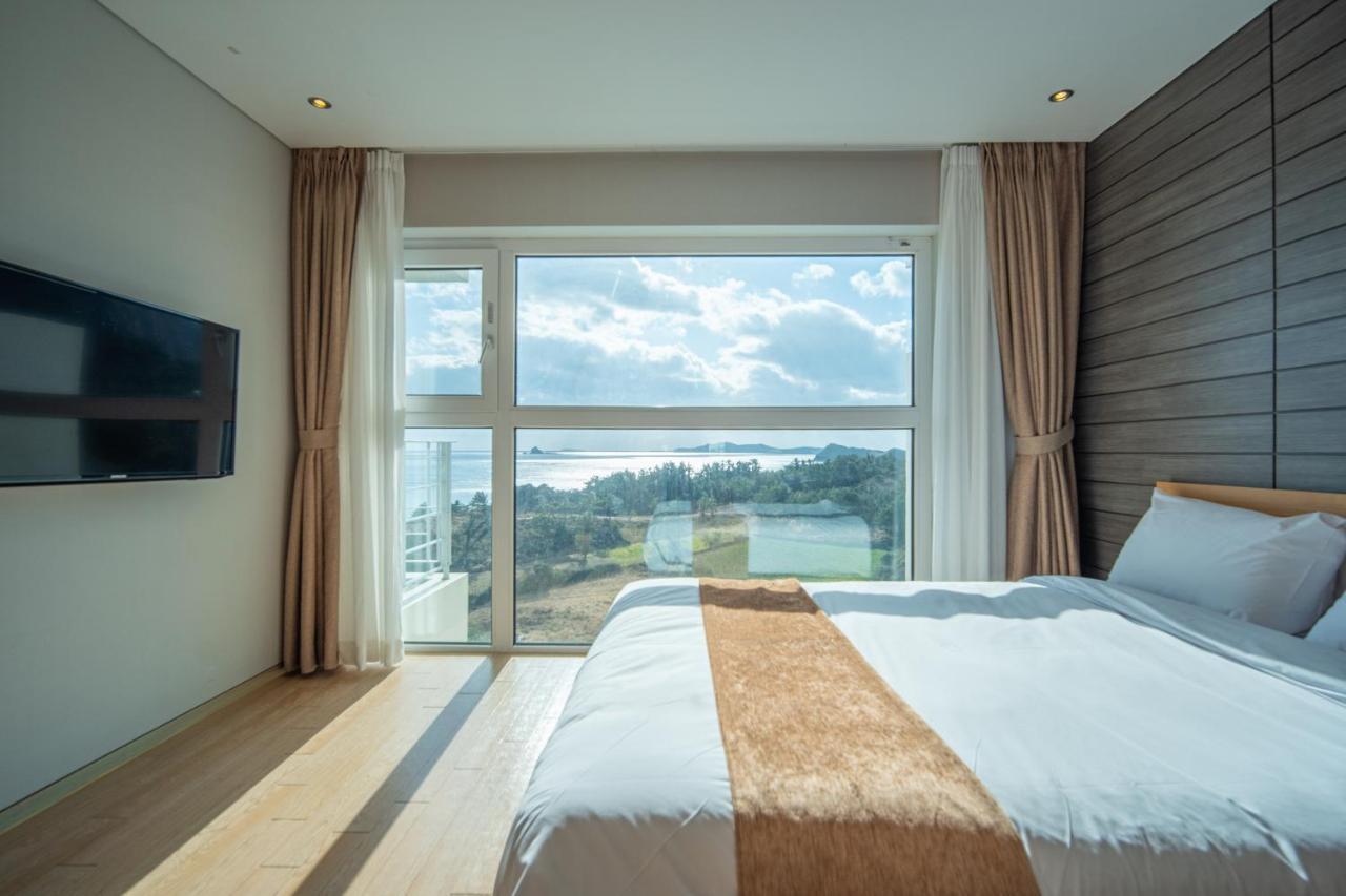 Y Resort Jeju Seogwipo Ngoại thất bức ảnh