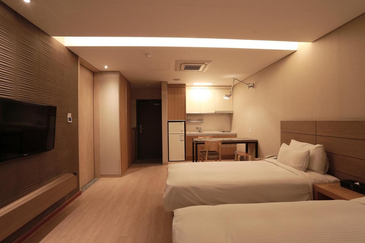 Y Resort Jeju Seogwipo Ngoại thất bức ảnh